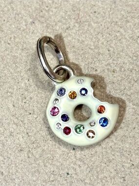 🆕Listing! Brighton Donut charm White enamel Crystal sprinkles YUMMY! Retired